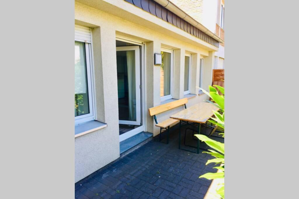 Apartment 120 Qm -3 Schlafzimmer-2 Baeder- Fuer 7 Gaeste Düsseldorf Eksteriør billede